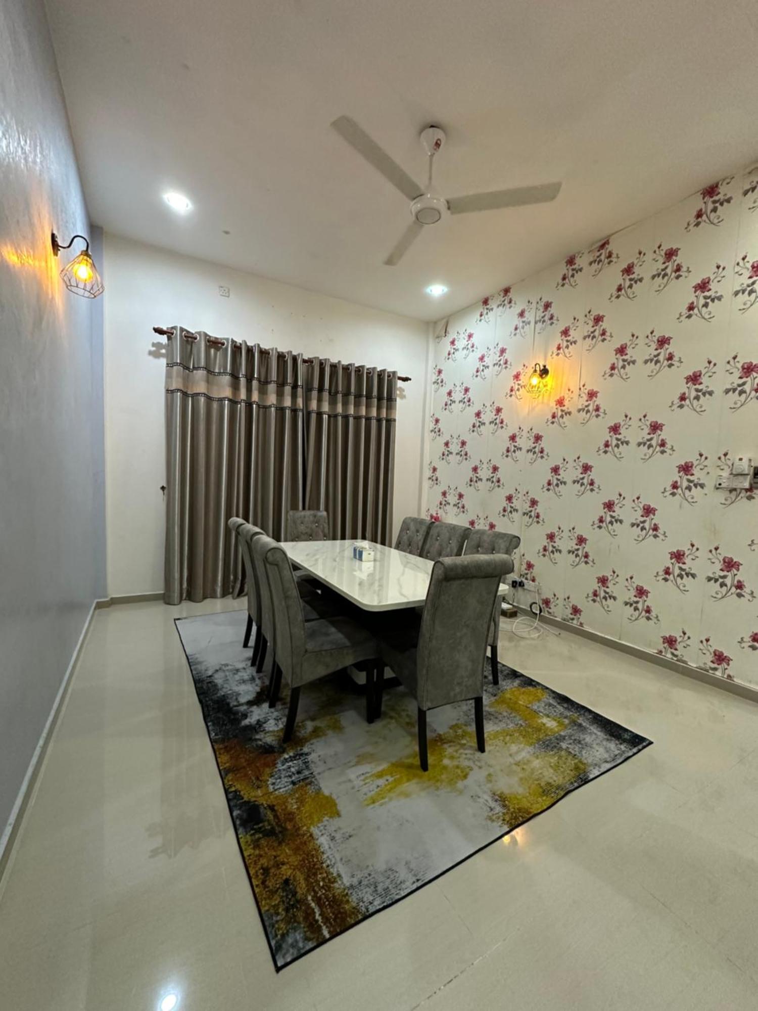 Sara Homestay Kuala Terengganu Buitenkant foto